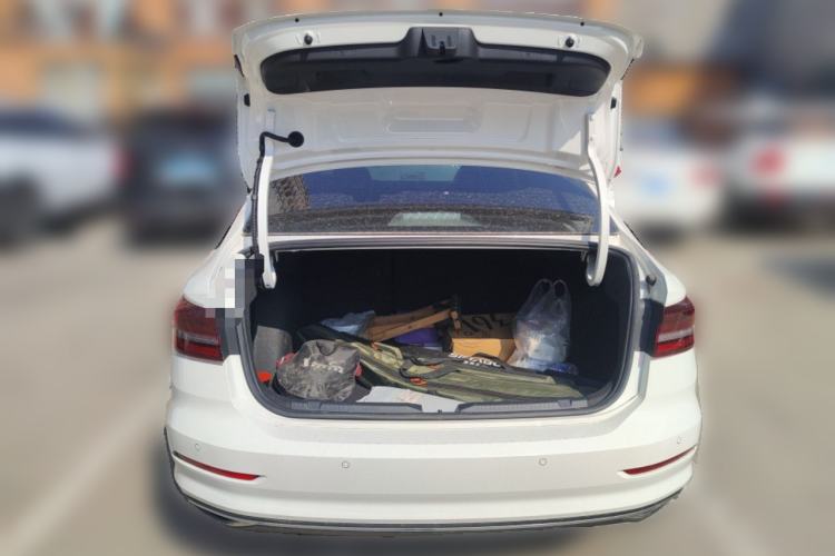 Used Volkswagen Lavida 2022 1.5L Automatic Comfort Edition