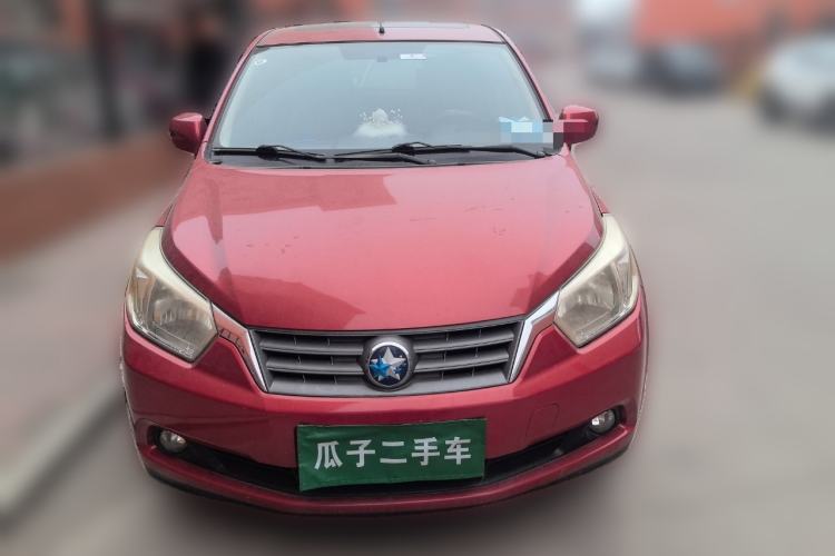 Used Venucia R50 2013 1.6L Automatic Luxury Edition