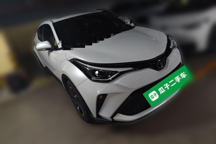 Used Toyota C-HR 2023 2.0L Luxury Edition Front Right 45 Deg