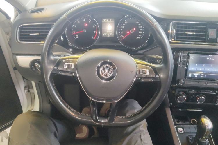 Used Volkswagen Sagitar 2018 1.6L Automatic Comfort Model Steering Wheel