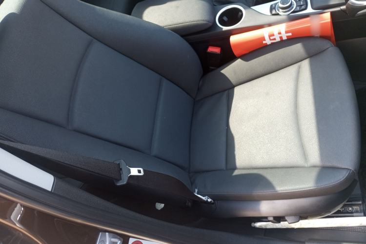 Used BMW X1 2014 sDrive18i Leading Model
