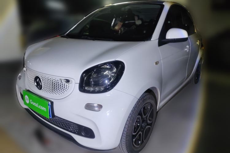 Used smart forfour 2018 0.9T 66 kW Pioneer Edition