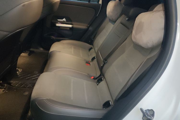 Used Mercedes-Benz EQA 2022 EQA 300 4MATIC Launch Edition
