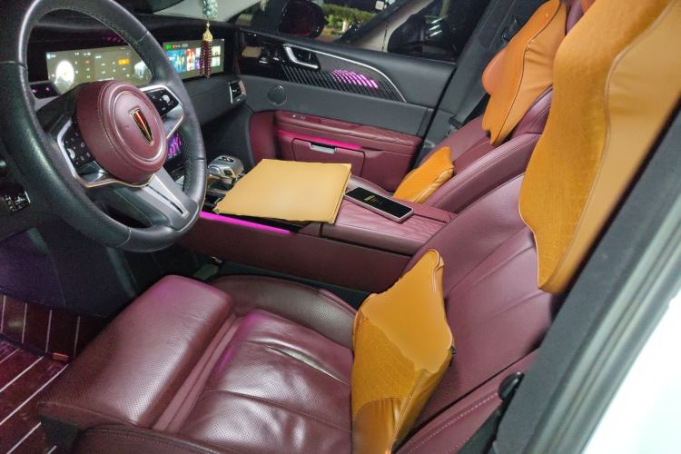 Used Hongqi E-HS9 2022 660 km Range Flagway Edition Six Seats
