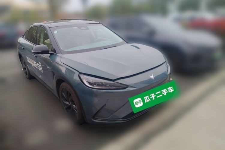 Used ARCFOX Alpha S 2023 735E+ Forest Edition PRO 160kW Front Right 45 Deg