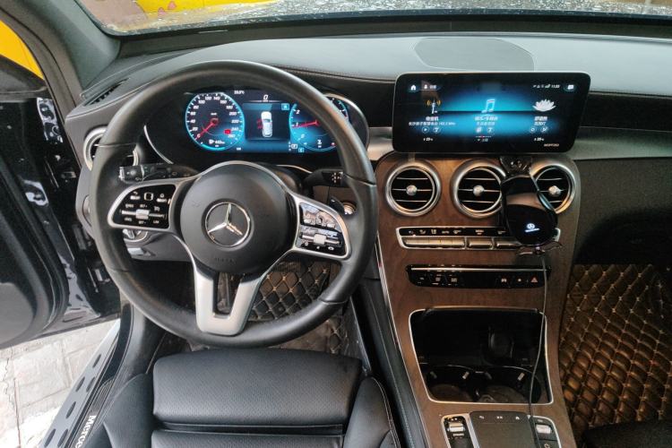 Used Mercedes-Benz GLC 2021 GLC 260 L 4MATIC Luxury Model