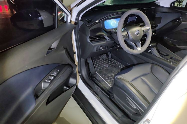 Used Buick Velite 6 2024 450km Range Commuter Version