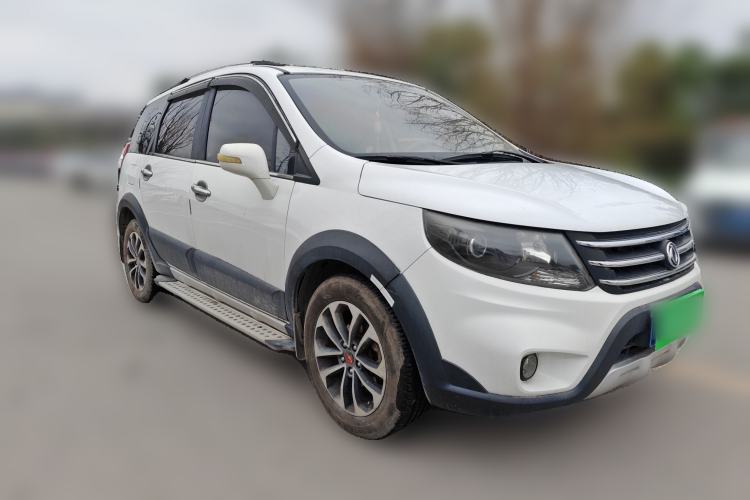 Used FORTHING Joyear X5 2013 1.6L Manual Luxury Model China IV Standard