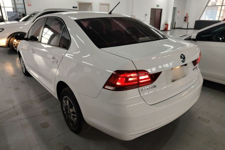 Used Volkswagen Santana 2016 1.6L Automatic Fashion Edition