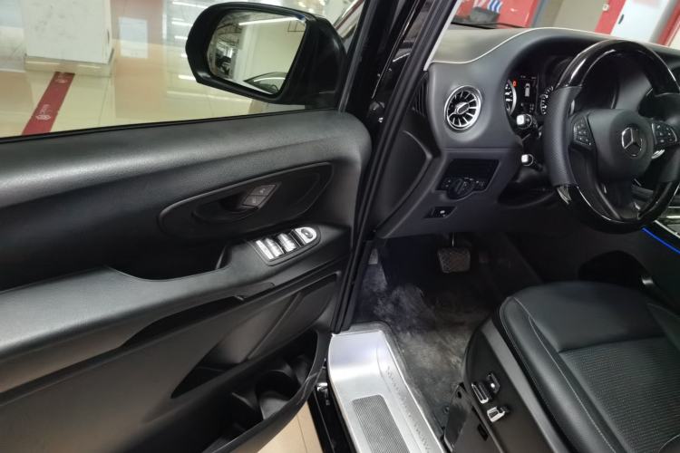 Used Mercedes-Benz Vito 2020 2.0T Elite Version 7 Seats