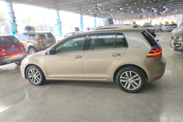 Used Volkswagen Golf 2017 230TSI Automatic Luxury Million-Vehicle Commemorative Edition
