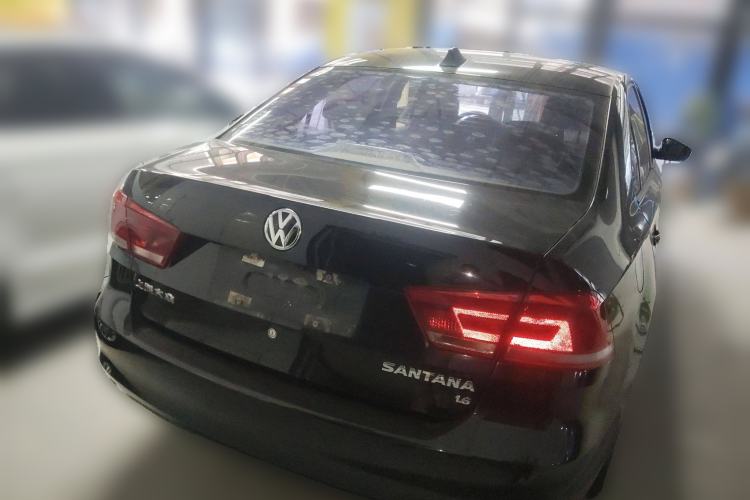 Used Volkswagen Santana 2015 1.6L Automatic Fashion Edition Rear Right 45 Deg