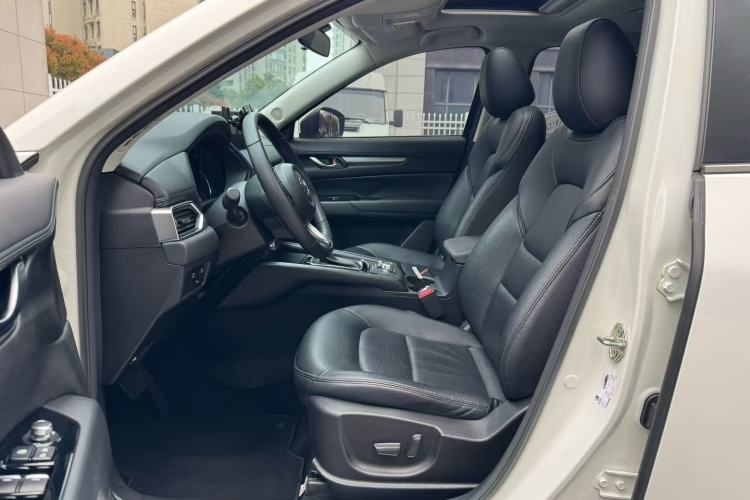 Used Mazda CX-5 2024 2.0L Automatic Two-Wheel Drive ZhiShang Version Interior 1