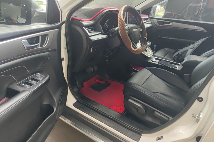 Used Haval M6 2021 PLUS 1.5T DCT Elite Smart Connectivity Model Driver Seat