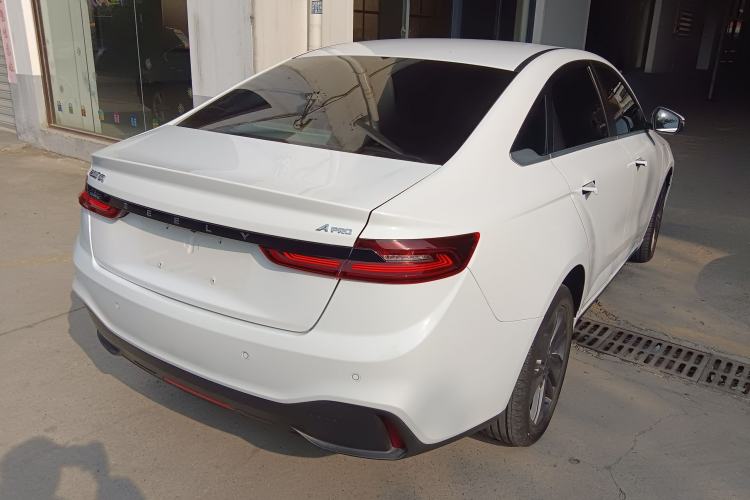 Used Geometry A 2022 Pro 430KM Green Apple Halo