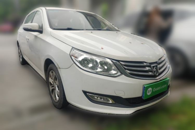 Used Baojun 610 2014 1.5L manual Comfort trim level