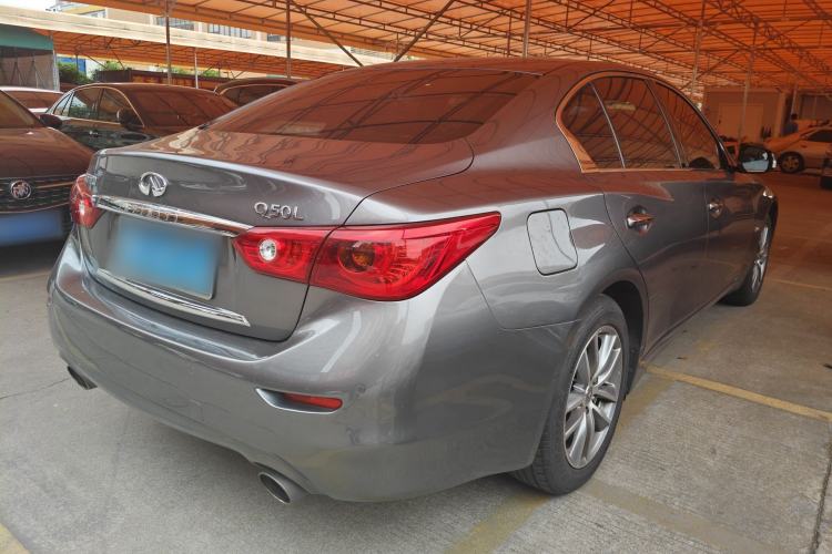 Used Infiniti Q50L 2016 2.0T Enjoyment Edition Rear Right 45 Deg