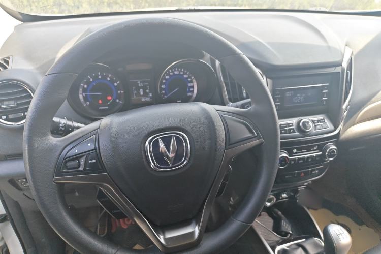 Used CHANGAN CS15 2016 1.5L Manual Fashion Edition
