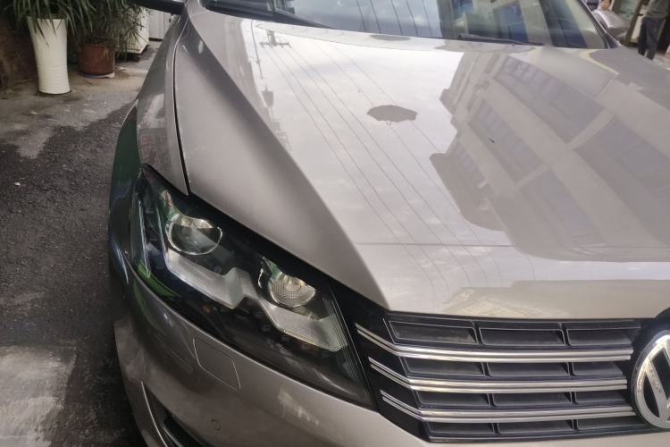 Used Volkswagen Passat 2011 1.8TSI DSG Prestige Edition Right Front Headlight