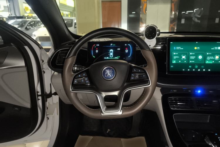 Used BYD Qin PLUS 2023 Champion Edition EV 510KM Beyond Model