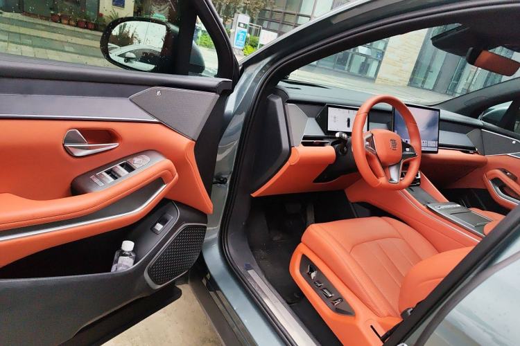 Used BYD Tang L 2025 EV 600KM All-Wheel-Drive LiDAR Flagship Model
