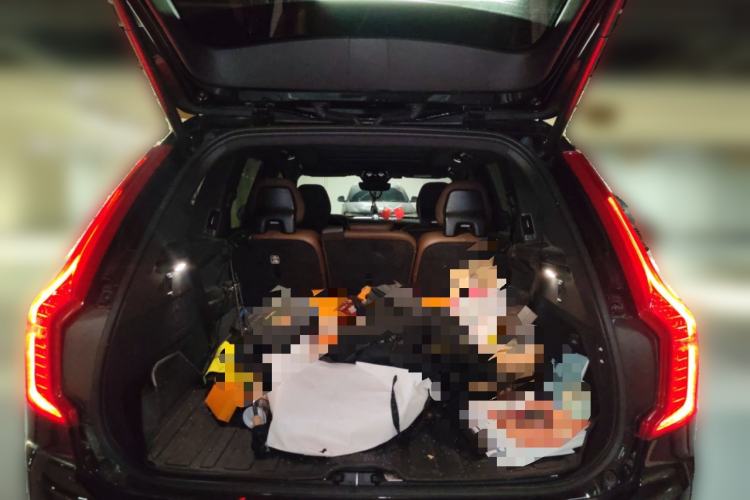 Used Volvo XC90 2023 B6 Zhiya Luxury 7-Seater Trunk