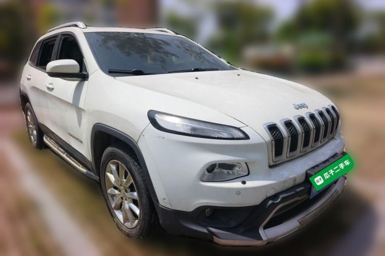 Used Jeep Cherokee 2016 2.4L All-in-One Edition
