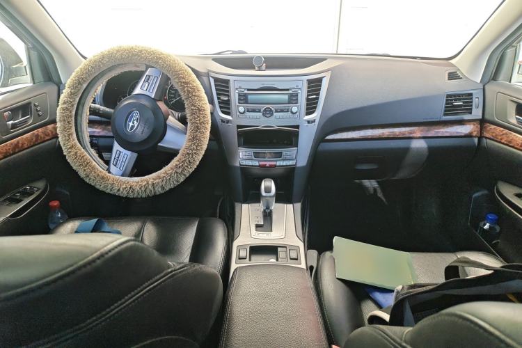 Used Subaru Outback 2010 2.5i Luxury Edition