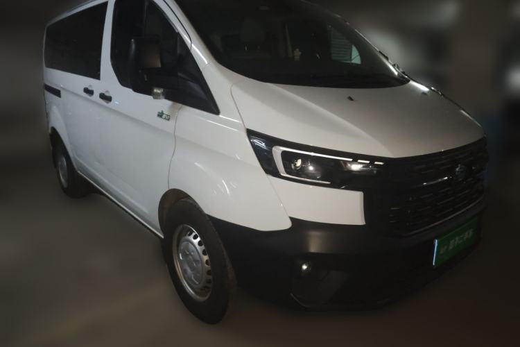 Used Ford Transit 2023 2.0T Diesel Automatic Multi-Function Commercial Vehicle Short Wheelbase Low Roof 5/6 Seats
