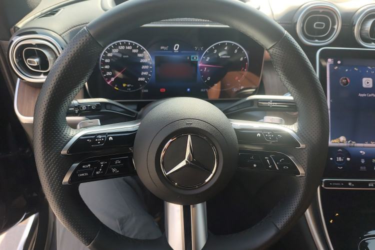 Used Mercedes-Benz GLC 2023 GLC 300 L 4MATIC Dynamic 7-Seater
