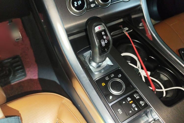 Used Land Rover Range Rover Sport 2015 3.0 SC V6 HSE DYNAMIC
