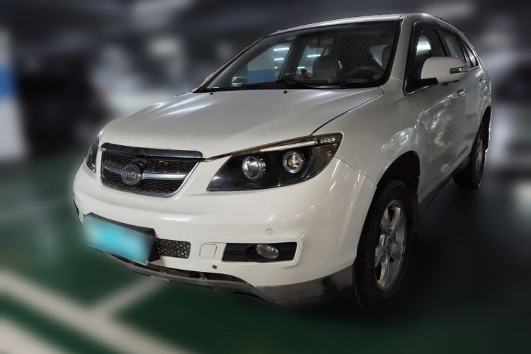 Used BYD S6 2013 Jingyue Edition 2.0L Manual Luxury Model 5 Seats