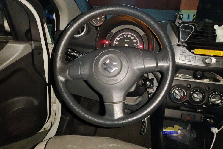 Used Suzuki Alto 2013 1.0L Manual Luxury Model
