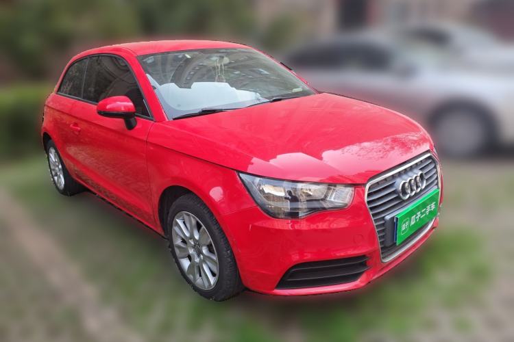 Used Audi A1 2014 30 TFSI Fashion Model Front Right 45 Deg