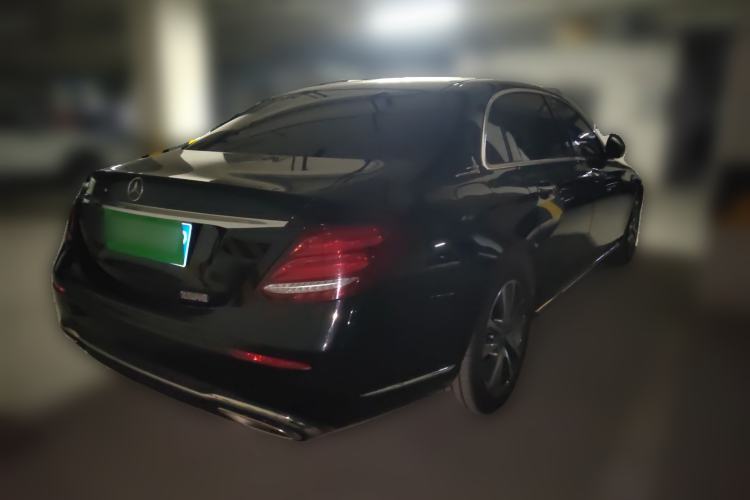 Used Mercedes-Benz E-Class 2018 Facelift E 200 L
