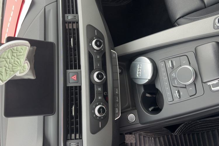 Used Audi A4L 2017 Plus 40 TFSI Ambition Model