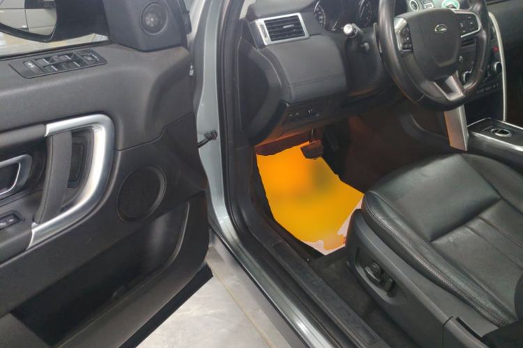 Used Land Rover Discovery Sport 2018 240 PS SE Version Driver Seat