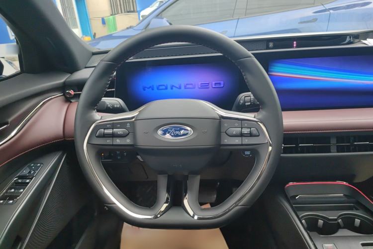 Used Ford Mondeo 2022 EcoBoost 245 Ultimate Model Steering Wheel