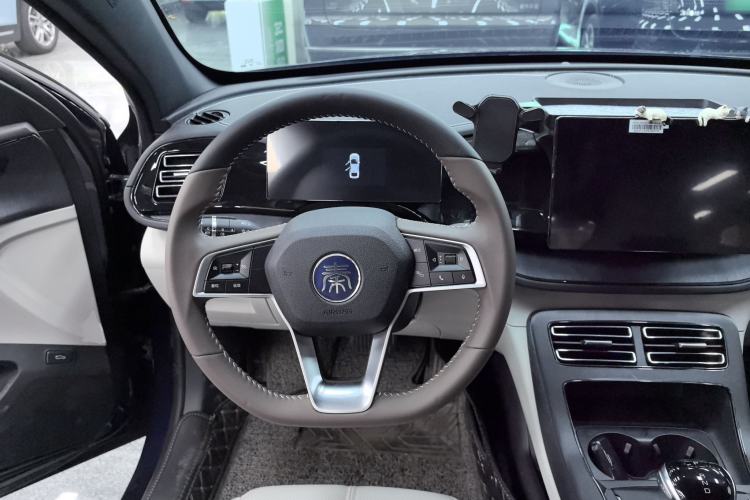 Used BYD Qin PLUS 2023 Champion Edition DM-i 55KM Leading Model
