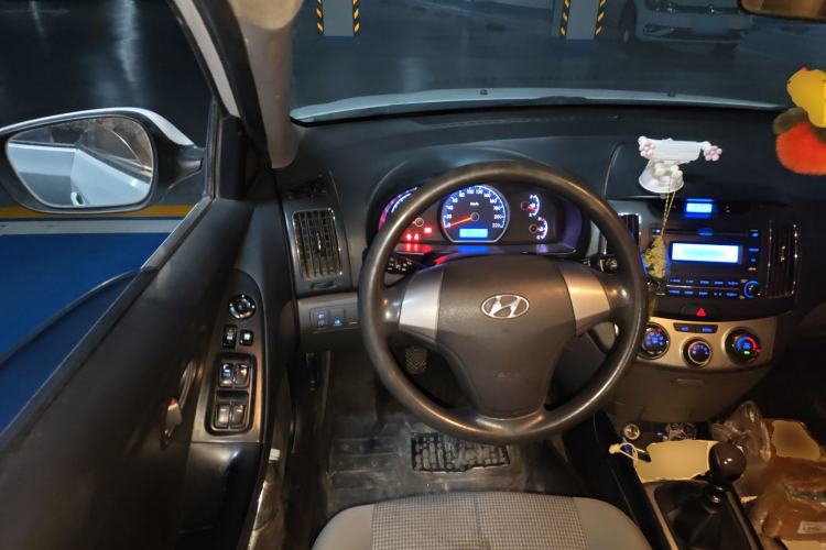 Used Hyundai Celesta 2011 1.6L Manual Comfort Edition
