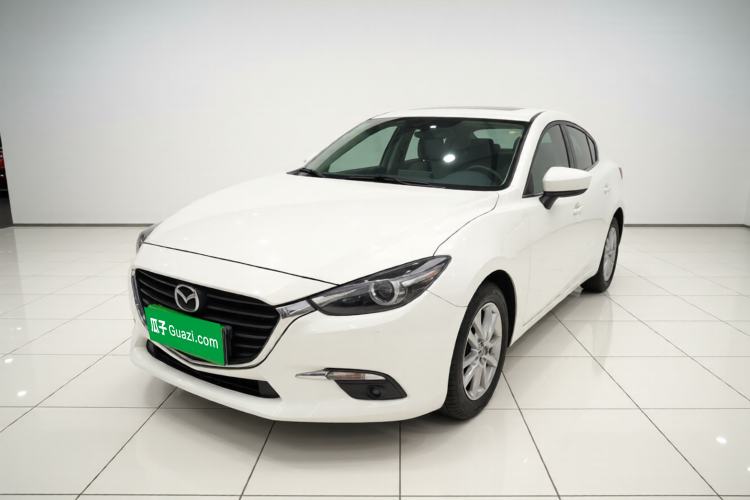 Used Mazda Mazda 3 Axela 2017 Sedan 1.5L Automatic Luxury Model China VI Standard