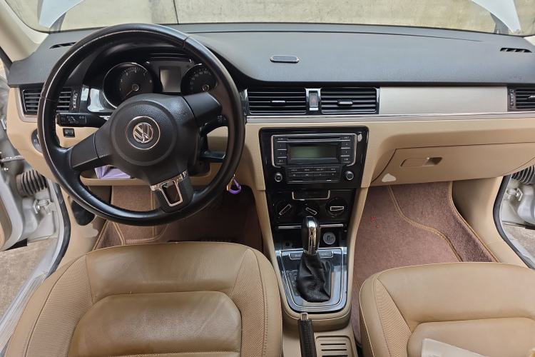 Used Volkswagen Bora 2014 1.6L Automatic Comfort Model
