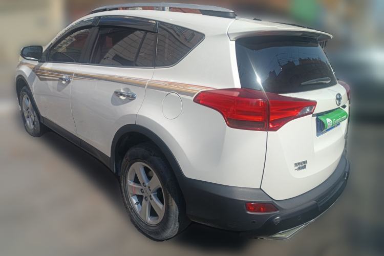 Used Toyota RAV4 2013 2.0L CVT Four-Wheel Drive New Edition