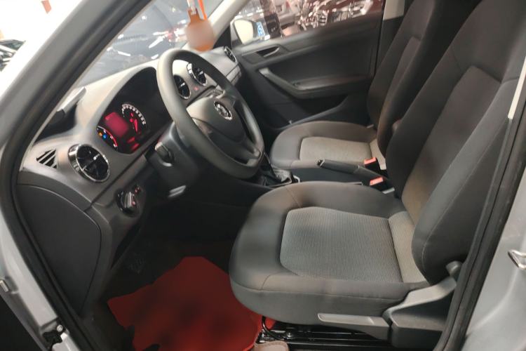 Used Volkswagen Jetta 2017 1.5L Automatic Fashion Model