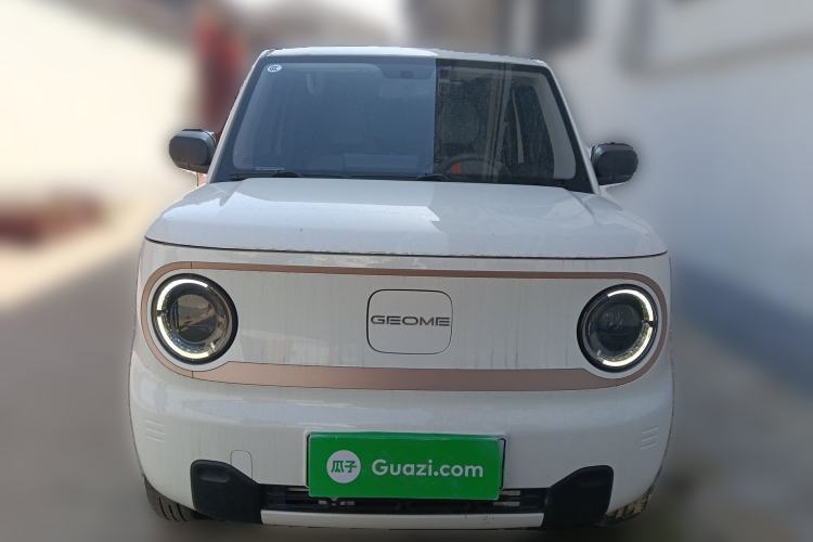 Used Geely Galaxy Panda 2023 Panda Mini 200km Endurance Bear
