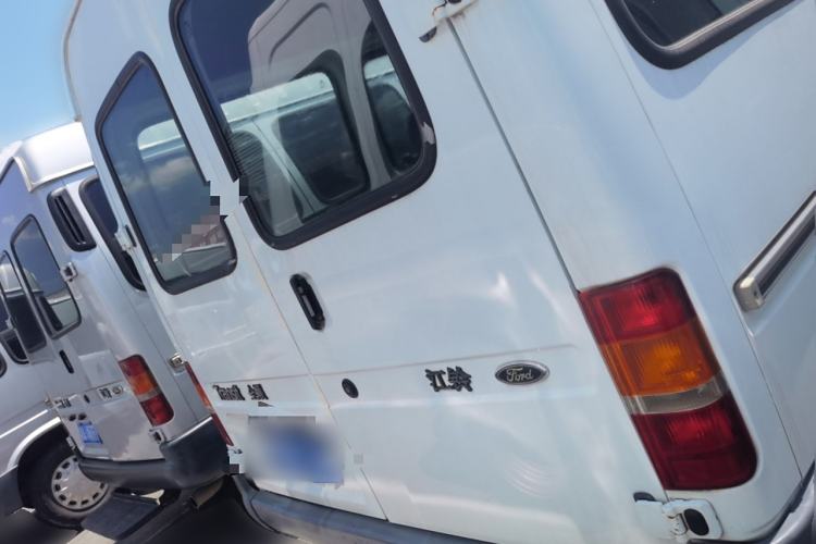 Used Ford Classic Transit 2013 2.8T Diesel Logistics Model with Short Wheelbase and Mid-Roof JX493ZLQ4