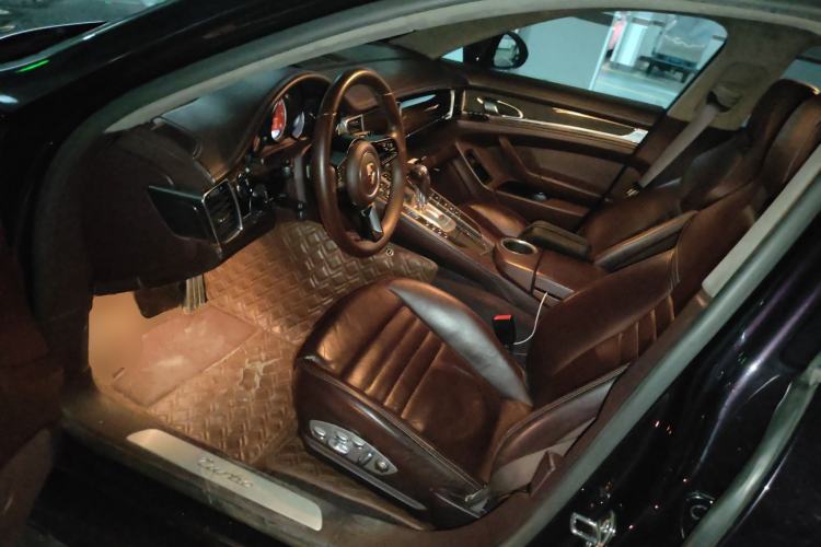 Used Porsche Panamera 2010 Panamera Turbo 4.8T Left Front Seat