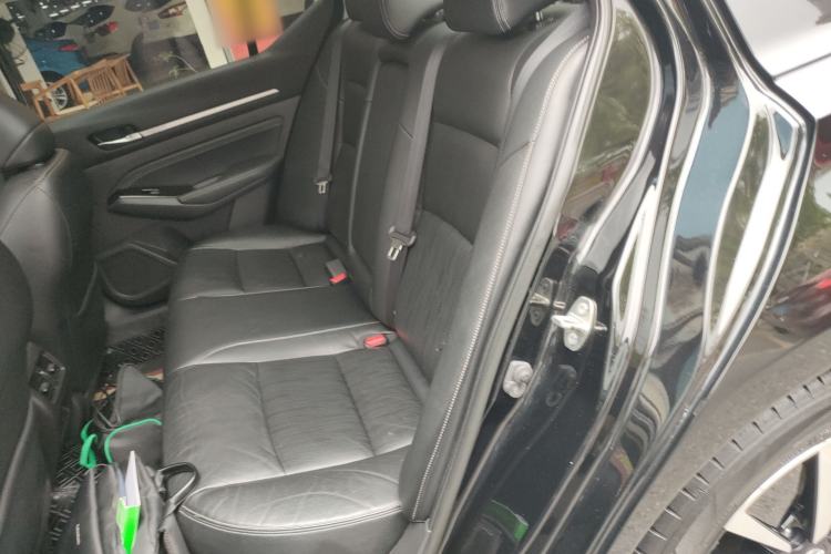 Used Nissan Teana 2020 Revised Version 2.0L XL Upper Smart Drive Edition Left Rear Seat