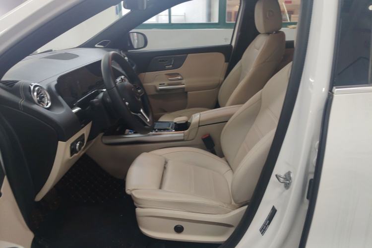 Used Mercedes-Benz GLA 2023 GLA 220
