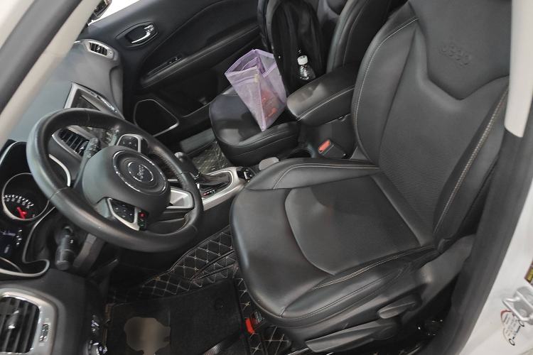 Used Jeep Compass 2017 200T Automatic Family Edition